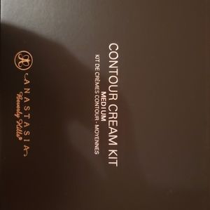 Cream Contour Pallet- Medium tone